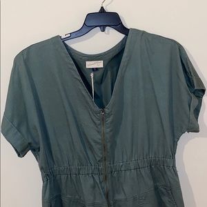 Green dress from Target. Never worn!